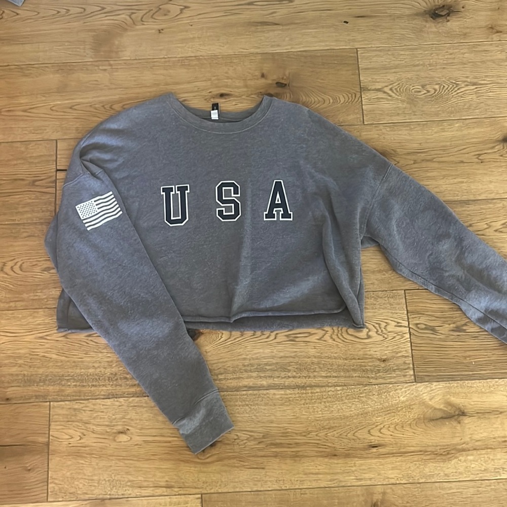 ONZIE sweatshirt